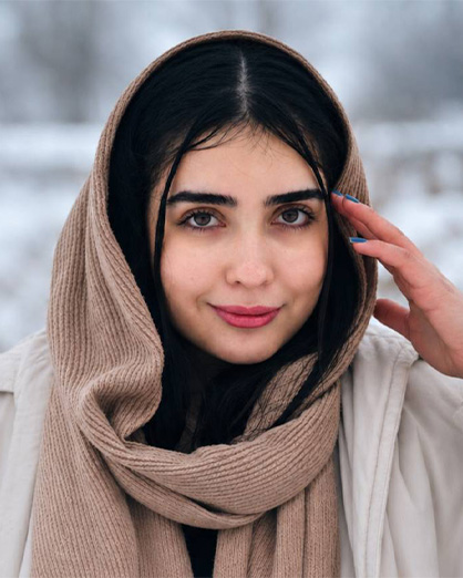 یاسمن افشاری